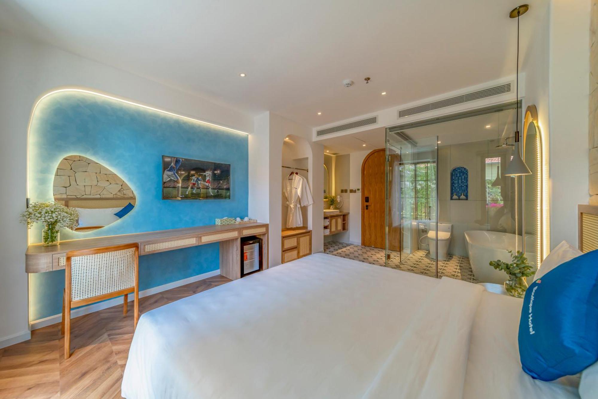 V Boutique Hotel - Complimentary Refreshments Вунгтау Екстер'єр фото