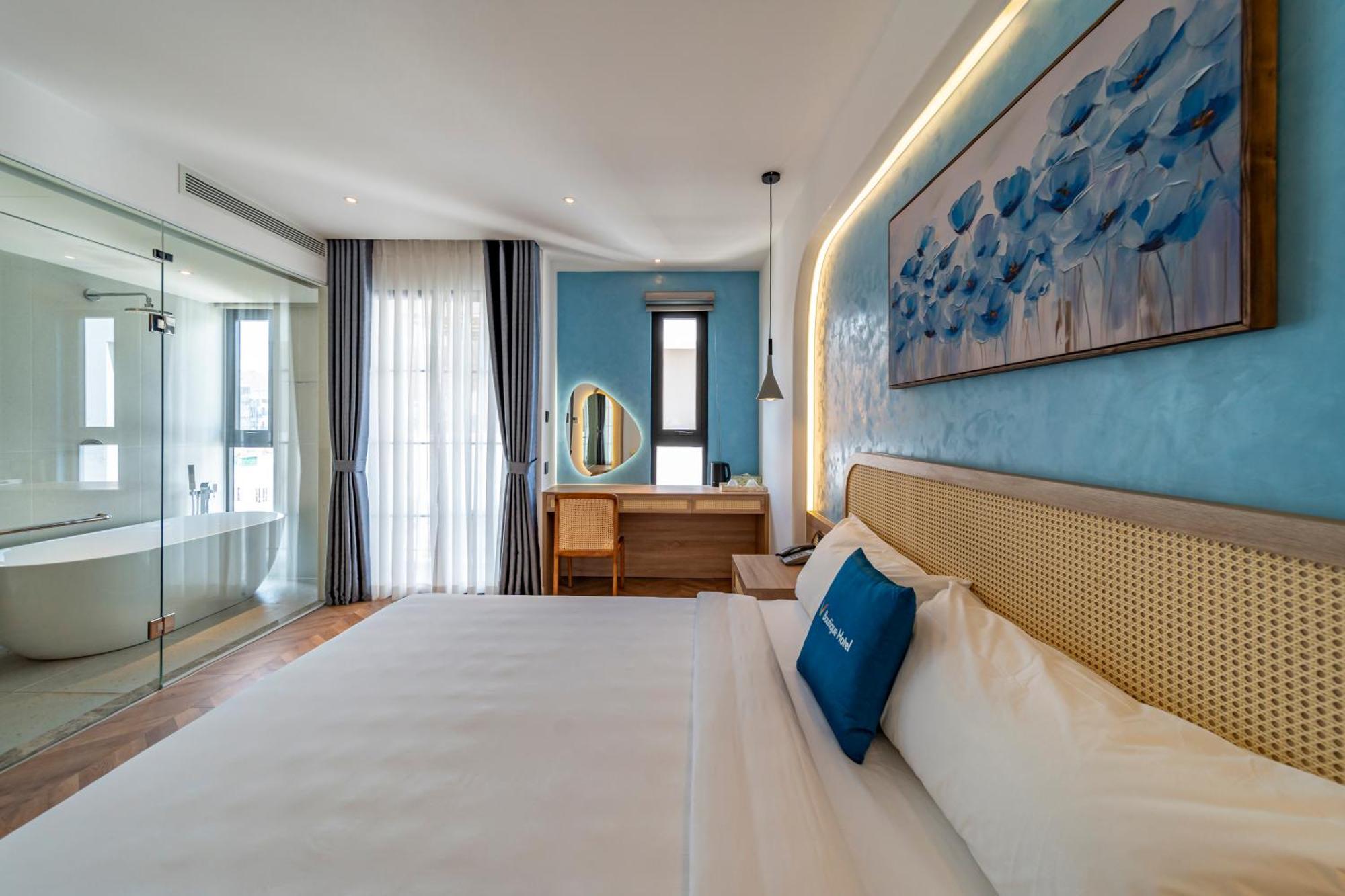 V Boutique Hotel - Complimentary Refreshments Вунгтау Екстер'єр фото