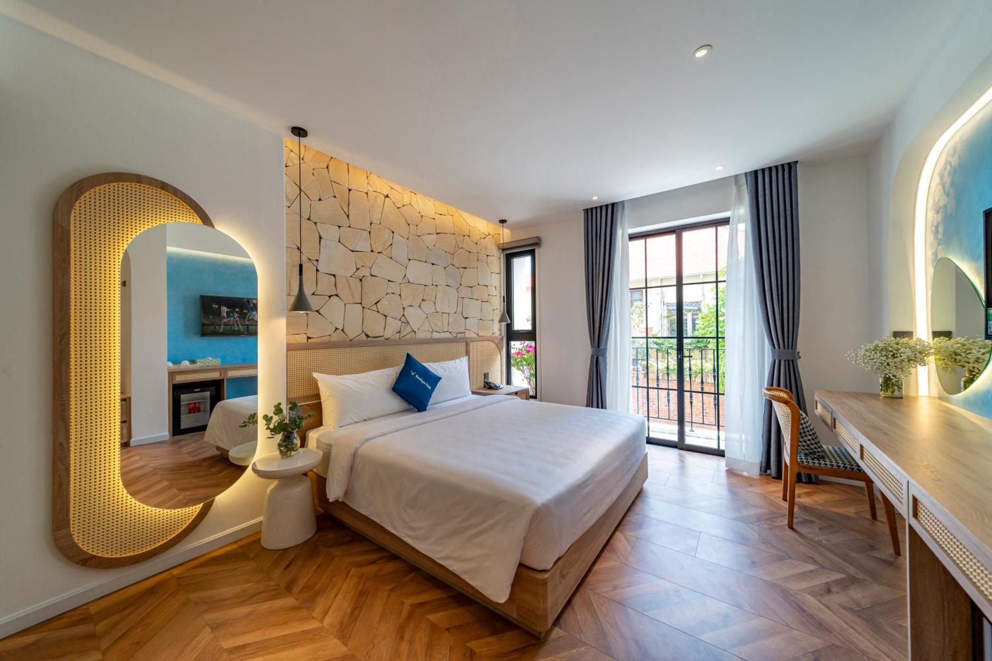 V Boutique Hotel - Complimentary Refreshments Вунгтау Екстер'єр фото